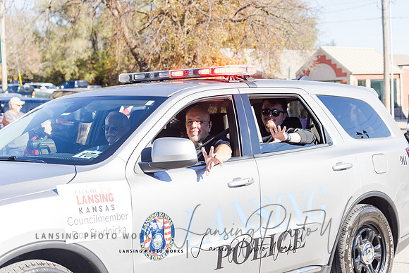 VeteransParade-303