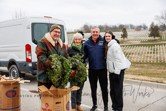 Wreaths2025-64