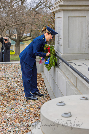 Wreaths2025-191