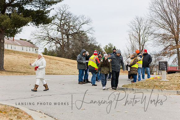 WreathLaying2022-36