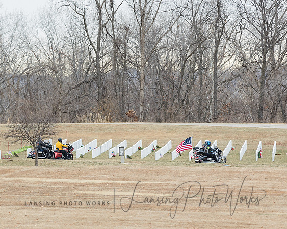 WreathLaying2022-126
