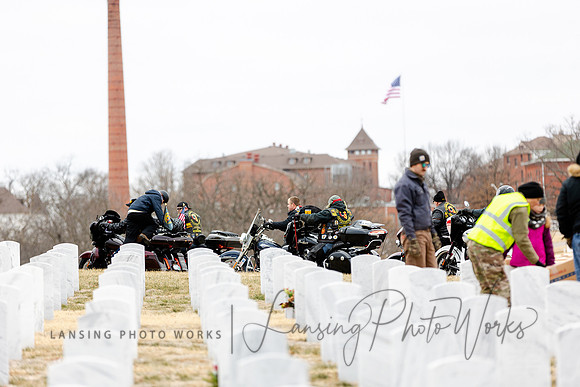 WreathLaying2022-151
