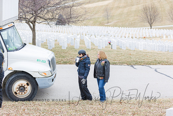 WreathLaying2022-169