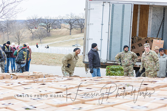 WreathLaying2022-183