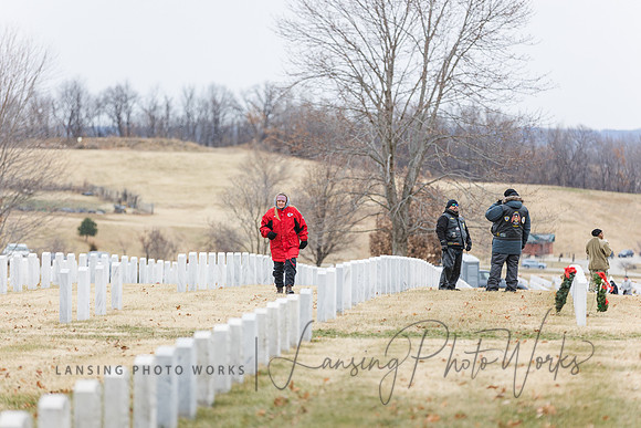 WreathLaying2022-229