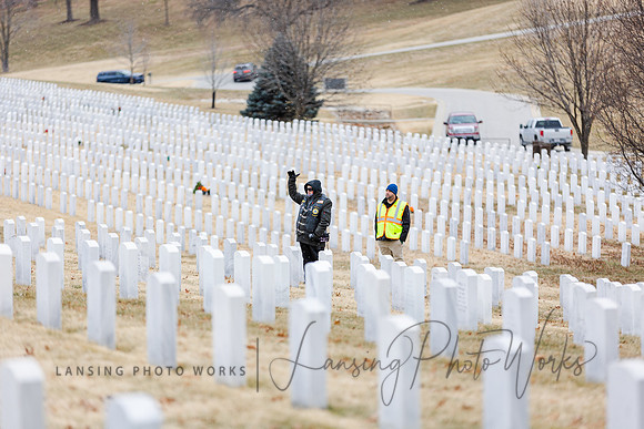 WreathLaying2022-237