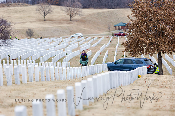 WreathLaying2022-242