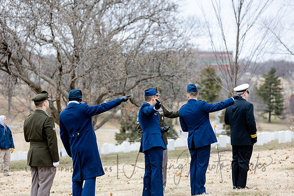 WreathLaying2022-277