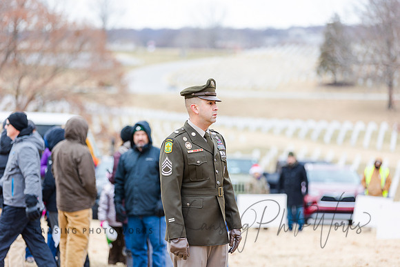 WreathLaying2022-278