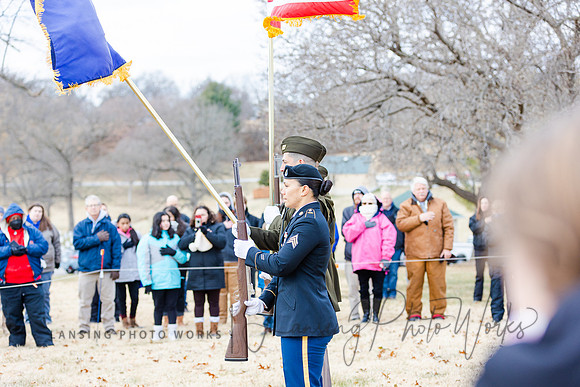 WreathLaying2022-326