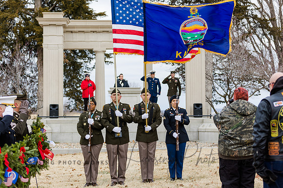 WreathLaying2022-329