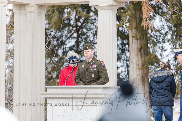 WreathLaying2022-338
