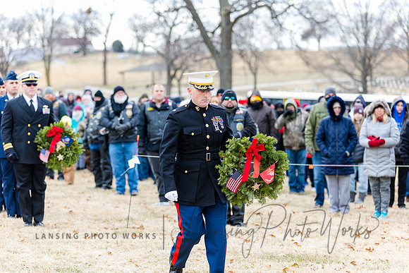 WreathLaying2022-357