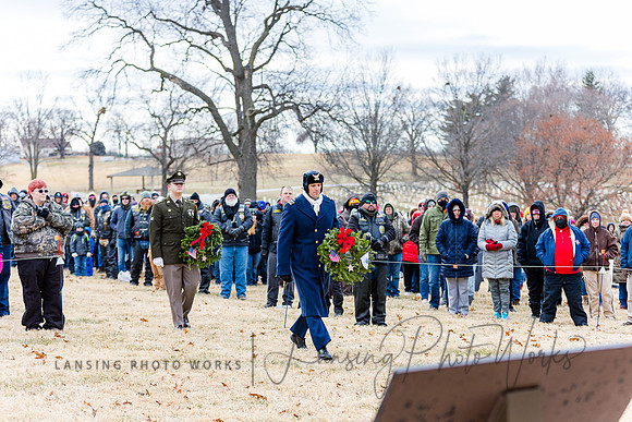 WreathLaying2022-374