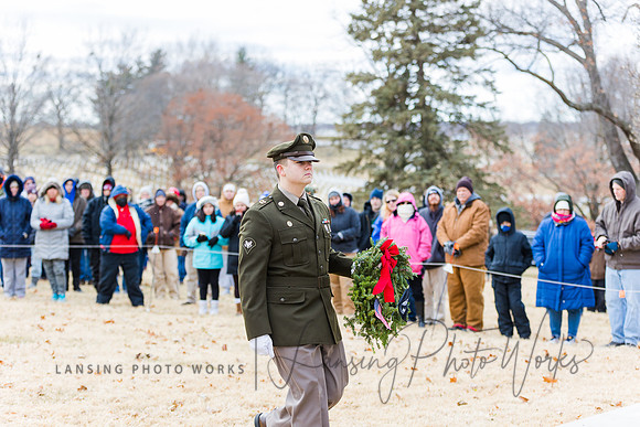 WreathLaying2022-380