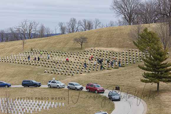 WreathLaying2022-397