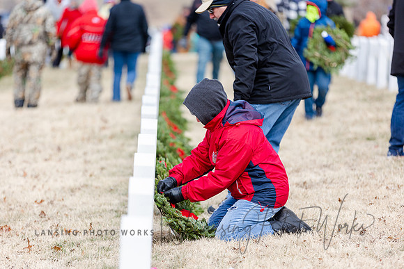 WreathLaying2022-424