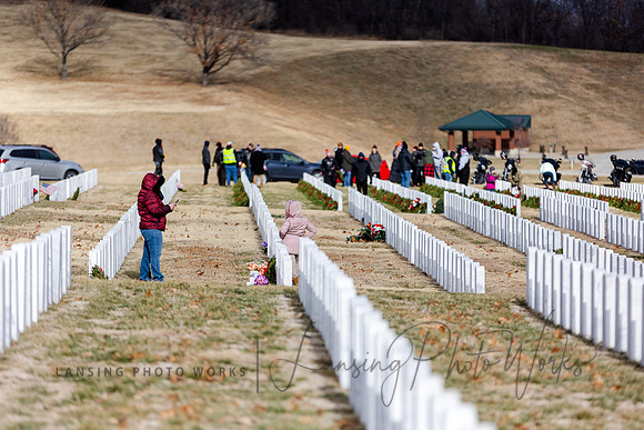 WreathLaying2022-461