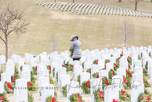 WreathLaying2022-482