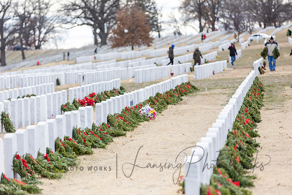 WreathLaying2022-485