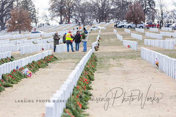 WreathLaying2022-488