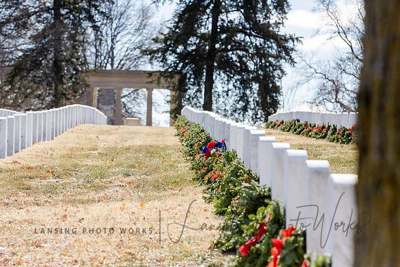 WreathLaying2022-510