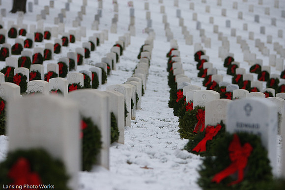 wreaths (68 of 72)