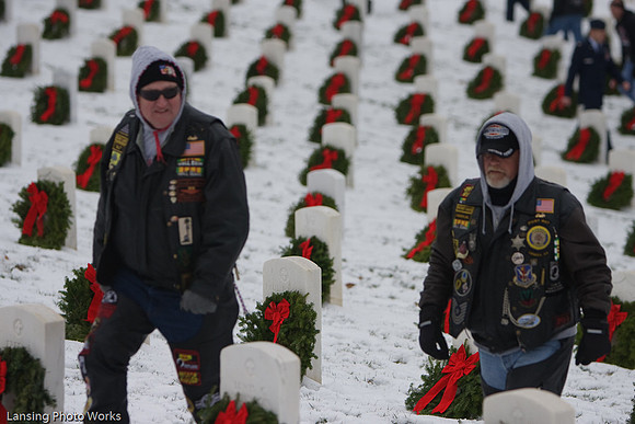 wreaths (54 of 72)