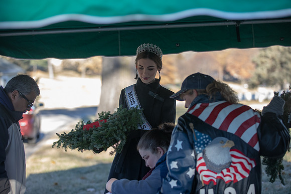 Wreaths 2018-223
