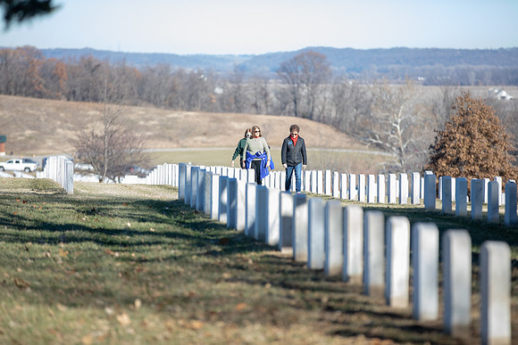 Wreaths 2018-273