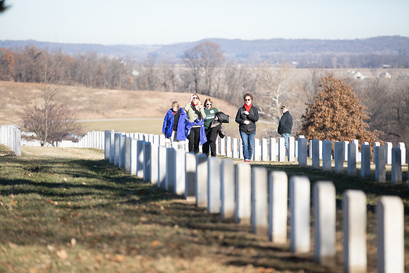Wreaths 2018-274