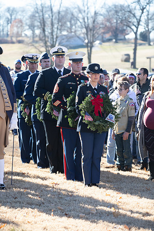 Wreaths 2018-368