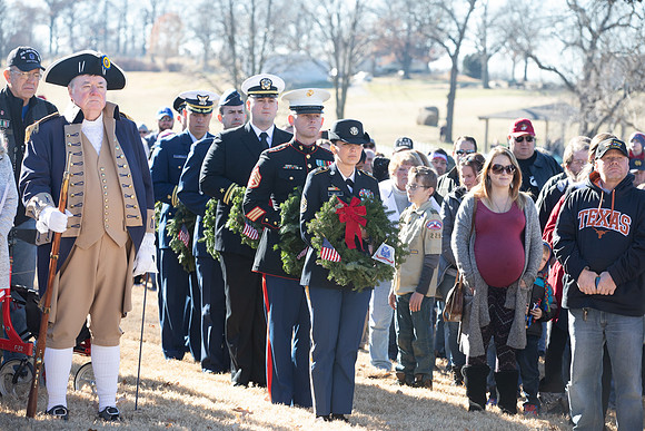 Wreaths 2018-370