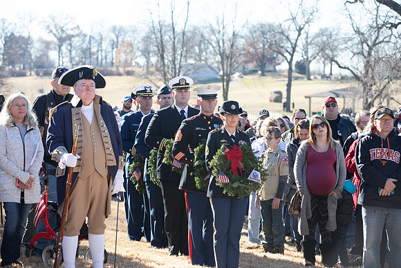 Wreaths 2018-372