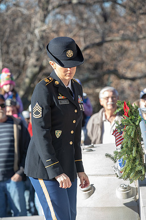 Wreaths 2018-377