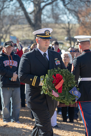 Wreaths 2018-387