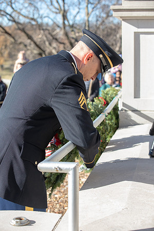 Wreaths 2018-413