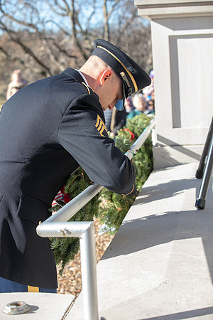 Wreaths 2018-415
