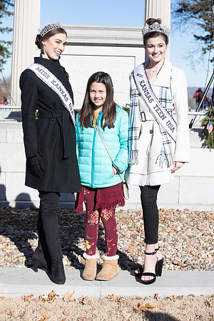 Wreaths 2018-450