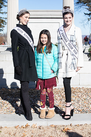 Wreaths 2018-452