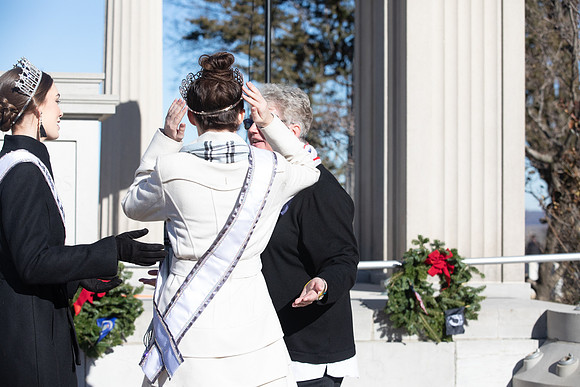 Wreaths 2018-463