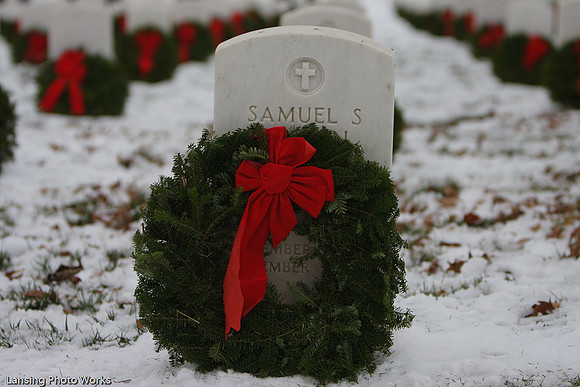 wreaths (50 of 72)
