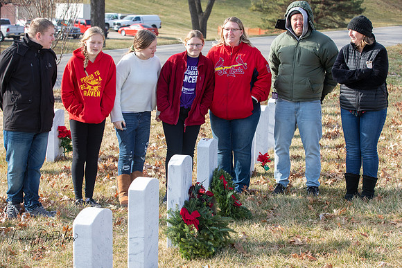 Wreath 2019-438