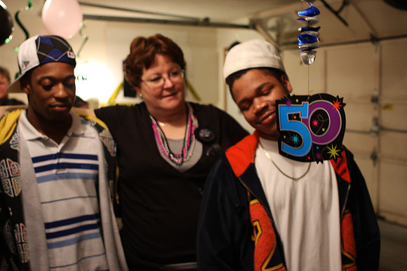 mom50-322