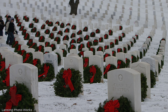 wreaths (39 of 72)