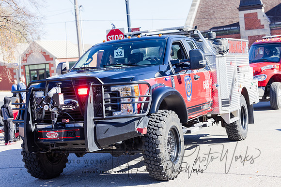 VeteransParade-410
