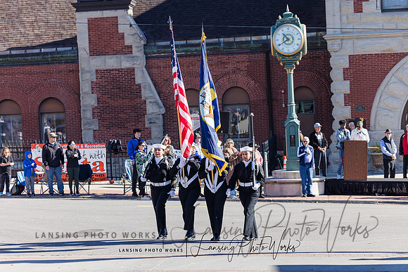 VeteransParade-240