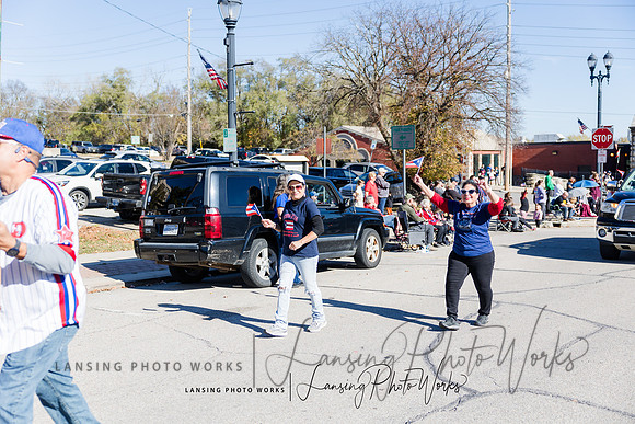 VeteransParade-365