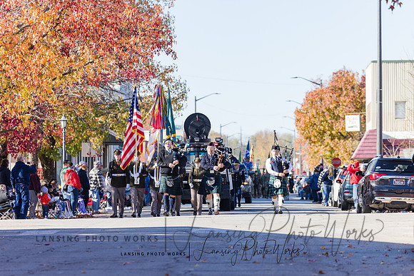 VeteransParade-210