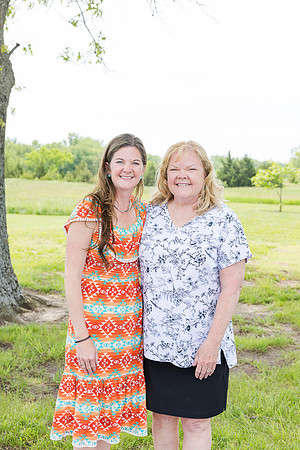 Moms-186